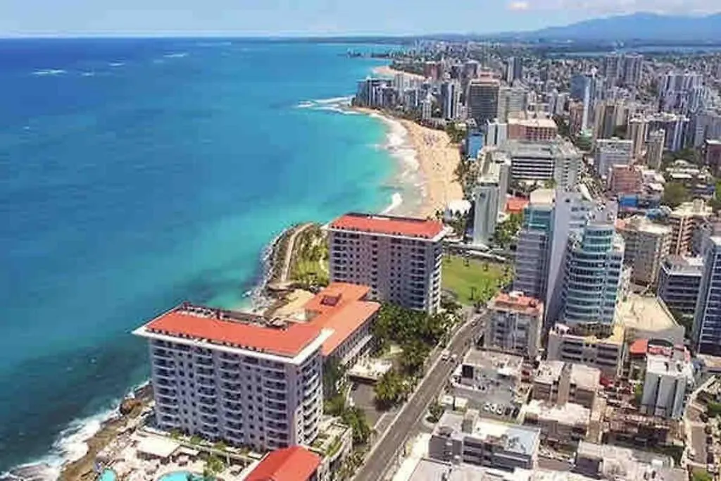 Alanis Condado Beach Apartment / 1 Minute Walking San Juan 0*,  Portoryko