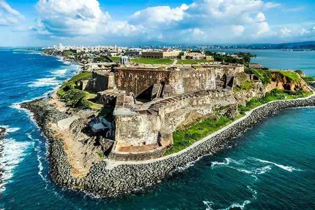 Alanis Condado Beach Apartment / 1 Minute Walking San Juan