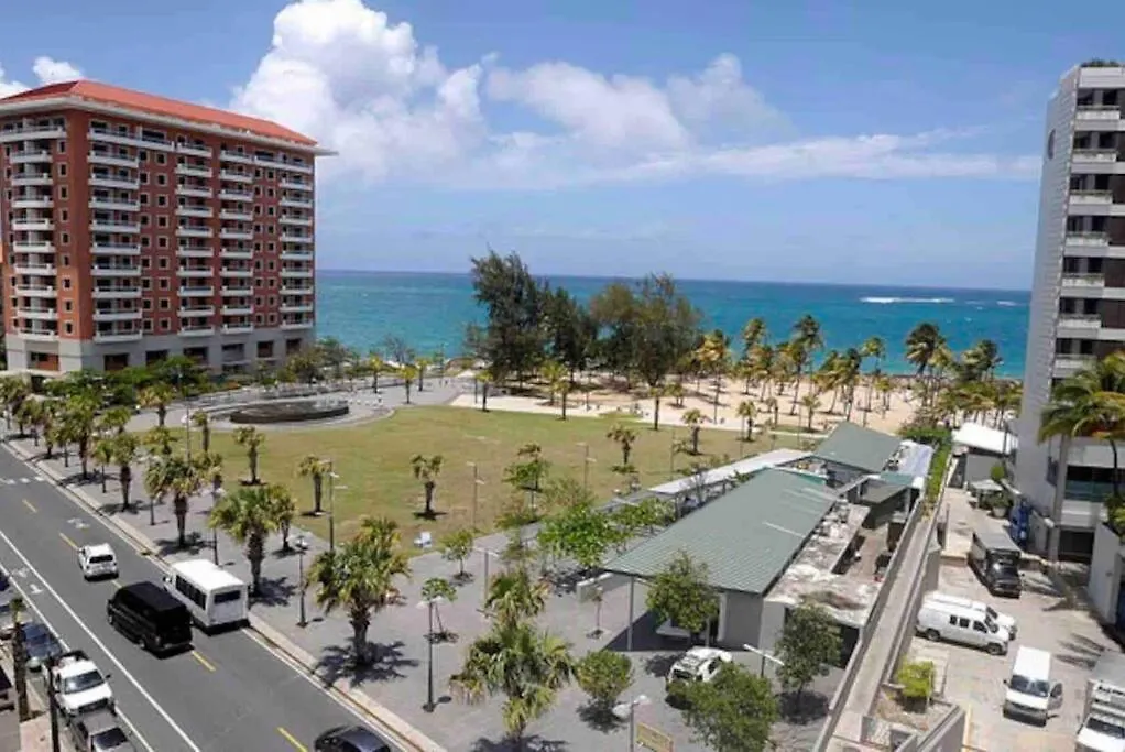 Alanis Condado Beach Apartment / 1 Minute Walking San Juan Portoryko